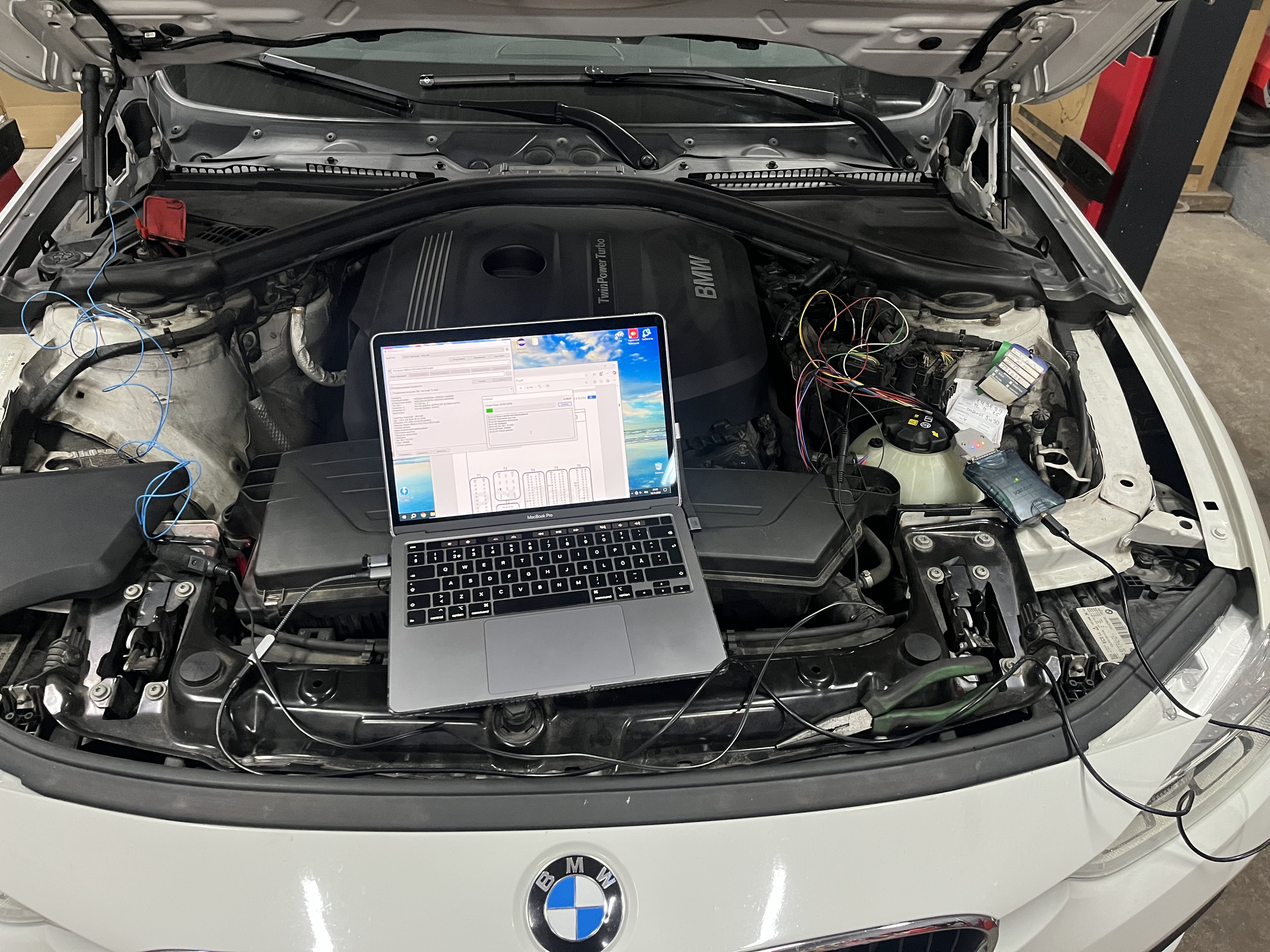 BMW F30 320i после чип-тюнинга — +76 л.с., +150 Н·м